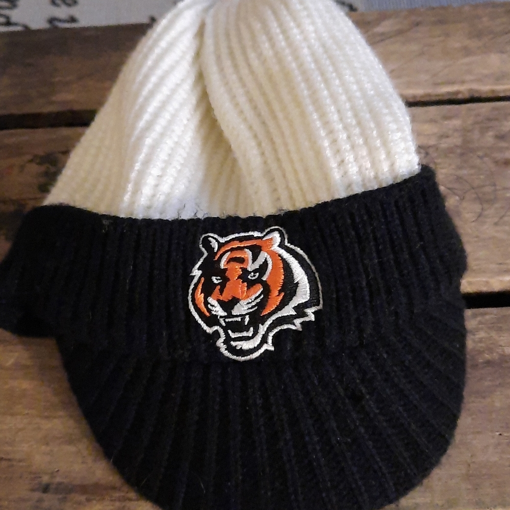 Beagles Reebok NFL toboggan
